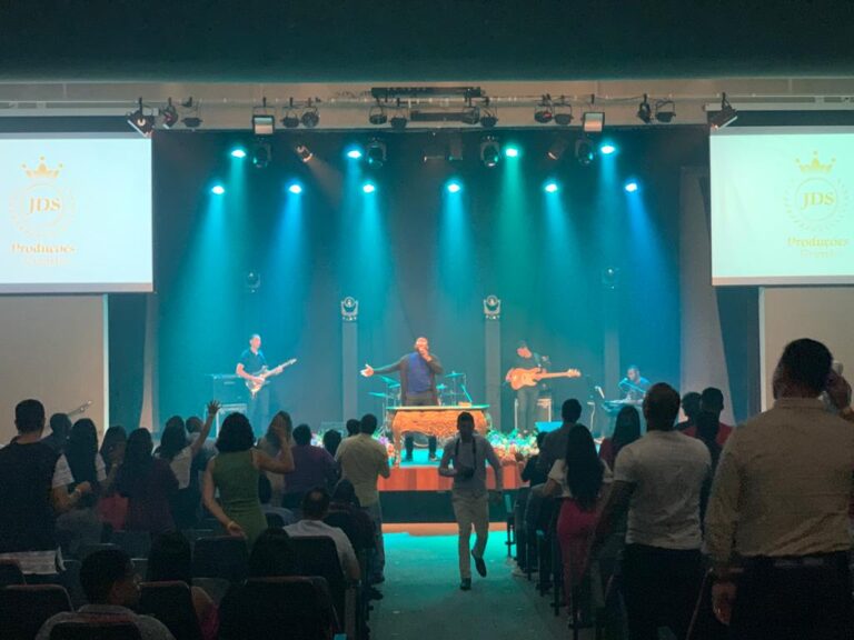 ILUMINACAO PALCO SHOW