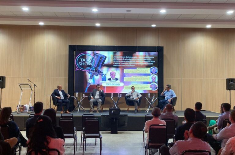 Fotos Equipamentos - palco e passarela